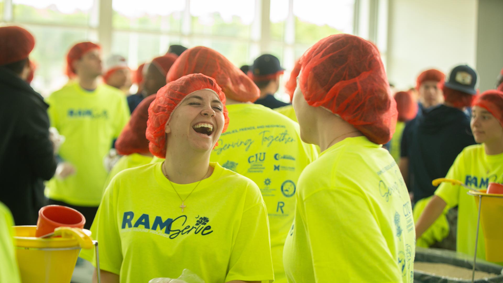 Students prepare meals for the world at RAMServe