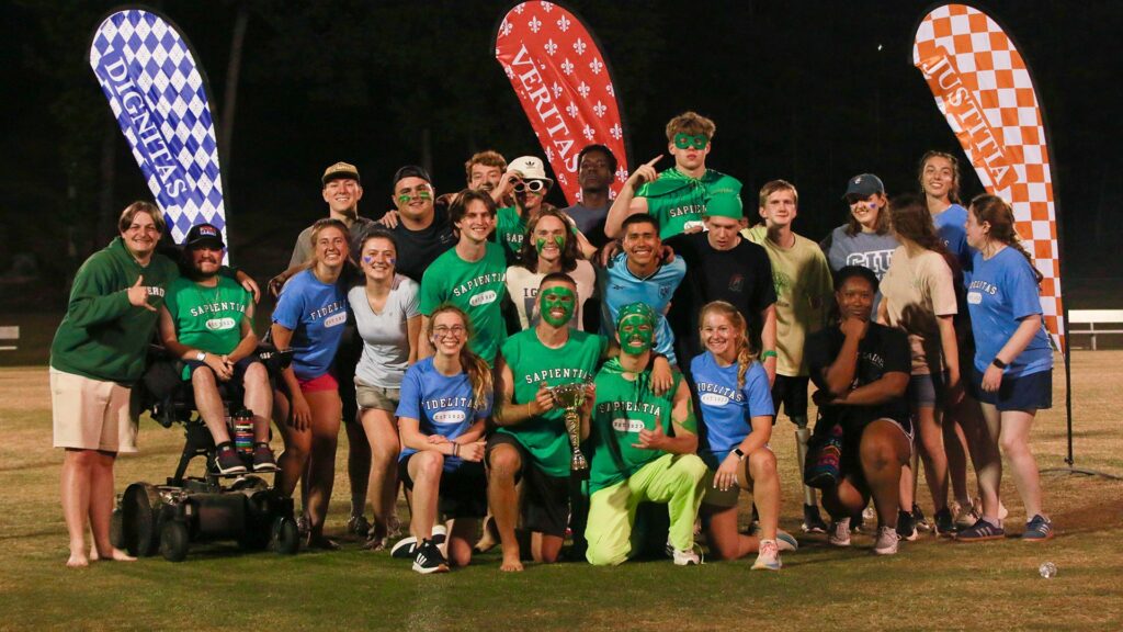 Sapientia and their sister house Fidelitas celebrate.