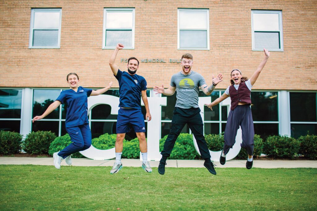 CIU Students Celebrate Record Enrollment